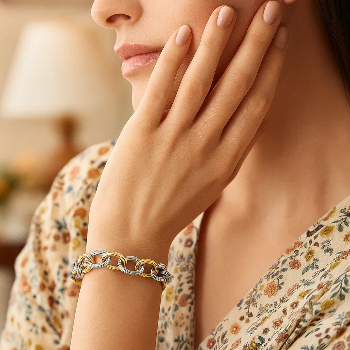 Nicholanti Collection 18k Yellow Gold and 925 Sterling Silver Diamond-Cut Ch... - angled side view showing craftsmanship
