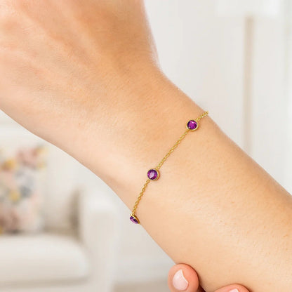 Nicholanti Collection 14k Yellow Gold Pink Sapphire Station Bracelet with Open Cable Chain - close-up of chain detail