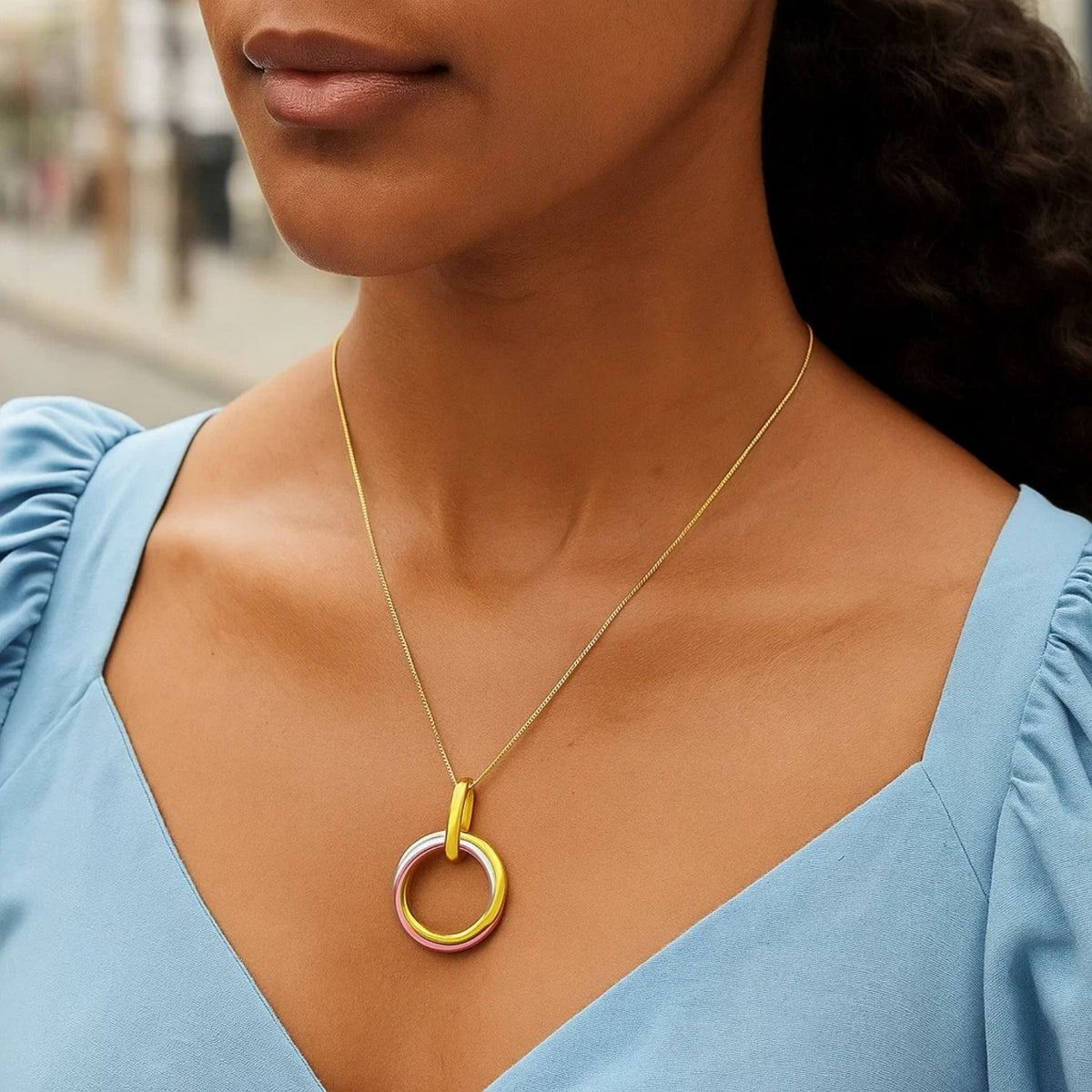 Nicholanti Collection 14k Tri-Color Gold Open Interlaced Ring Pendant - back view showing clasp closure
